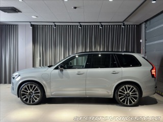 Volvo Ostatní modely XC90 2,0 T8  Plus Black Editio 2026
