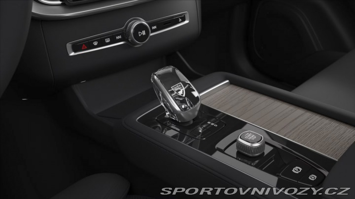 Volvo Ostatní modely XC90 2,0 T8 Plus Bright 2026