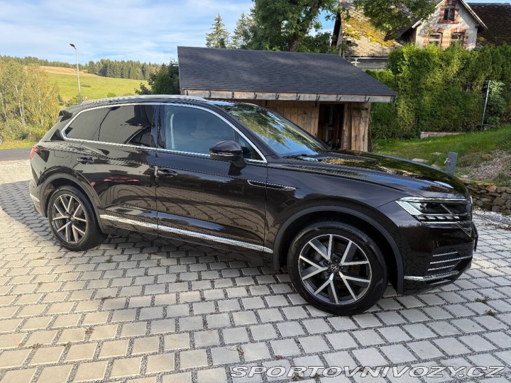 Volkswagen Ostatní modely Touareg 3,0 V6 210kW TOP STAV 2021
