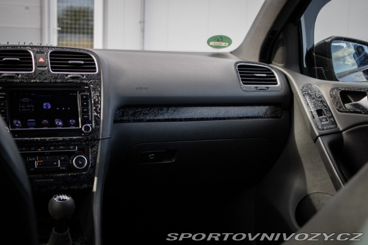 Volkswagen Golf 2.0 TFSI GTI, 155 kW, M6 2010