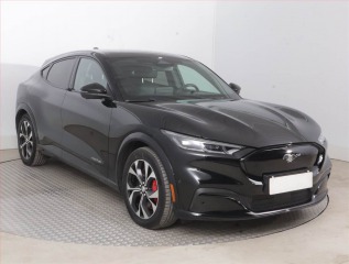 Ford Mustang Mach-E Standard Range AWD