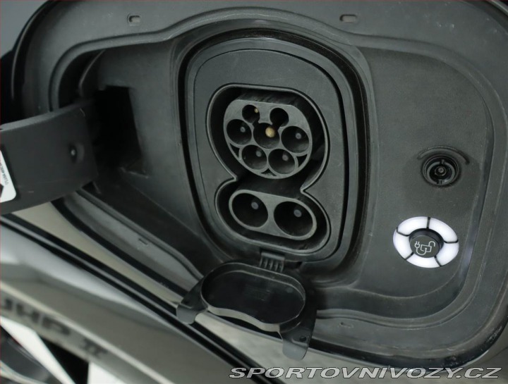 Ford Mustang Mach-E Standard Range AWD 2023