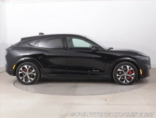 Ford Mustang Mach-E Standard Range AWD 2023