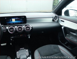 Mercedes-Benz CLA AMG Paket 200 2022