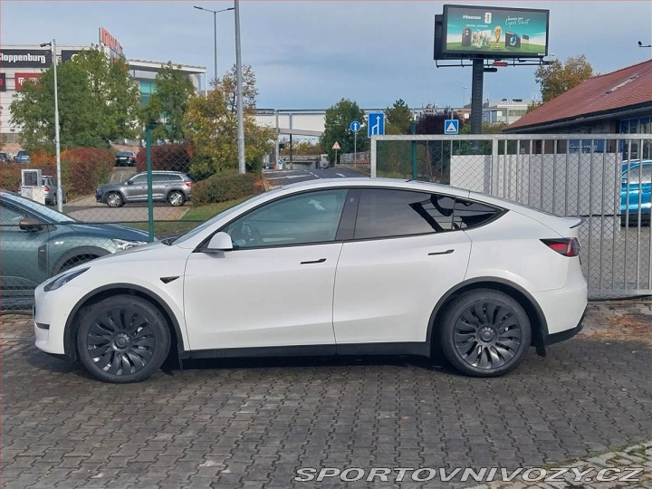 Tesla Model Y Long Range AWD 79kWh, SoH 2023