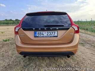 Volvo V60  2010