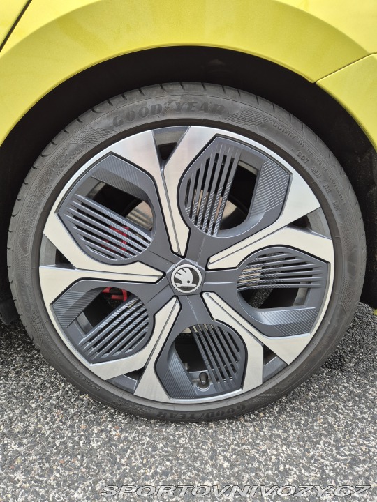 Škoda Octavia RS 2024