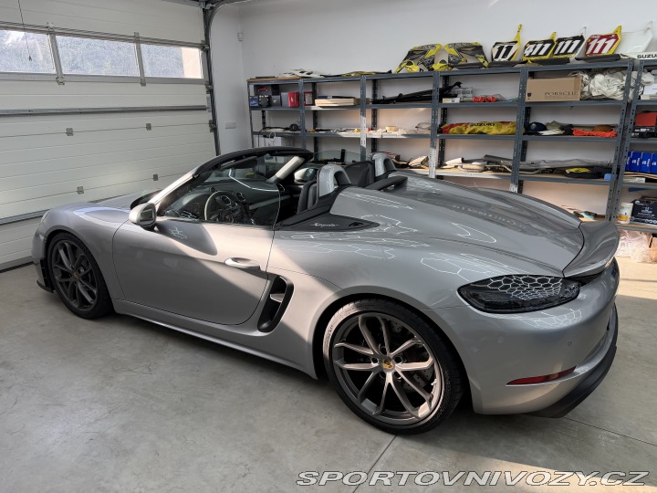 Porsche 718 Spyder PDK| APPROVED |ČR 2021