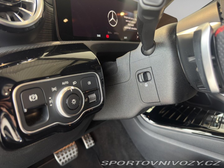 Mercedes-Benz CLA 250 e Shooting Brake AMG 2025