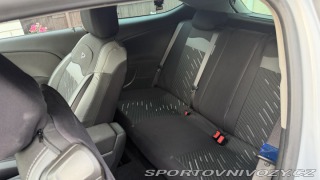 Opel Astra GTC 2012