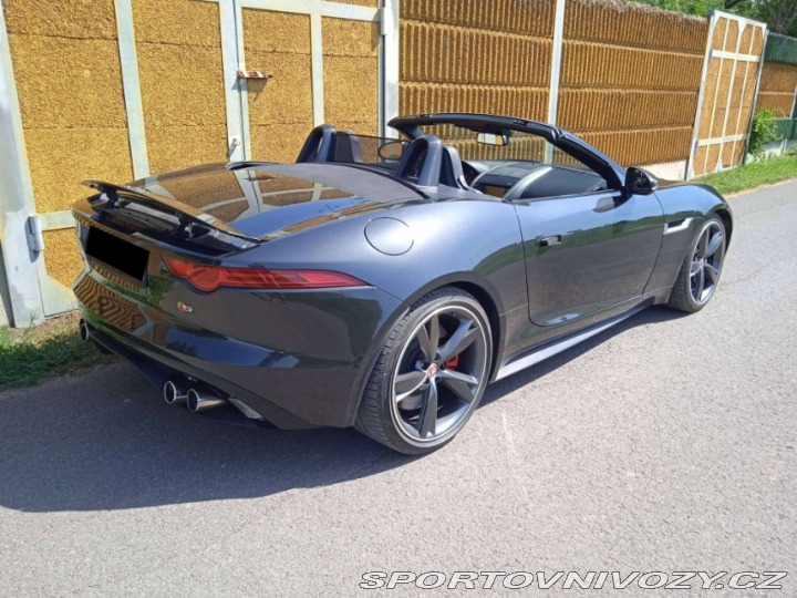 Jaguar F-Type V8 S 2015