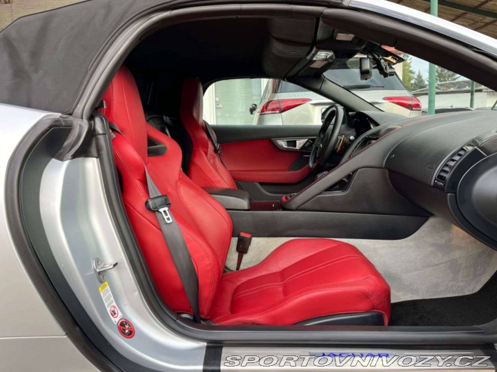 Jaguar F-Type 5.0 L V8 S Kompressor 2014
