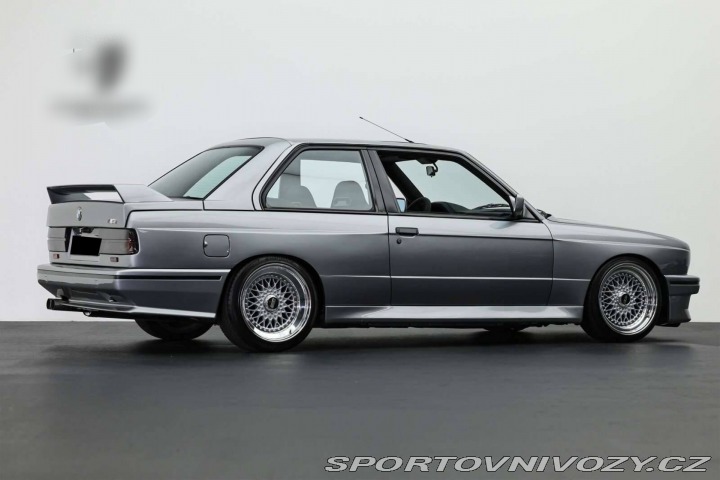 BMW M3 E30 1987