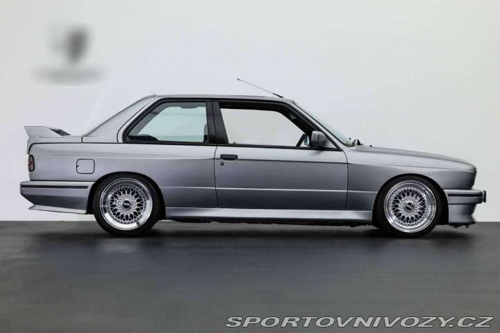 BMW M3 E30 1987