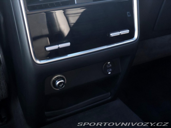 Porsche Cayenne 3,0 EHV 340kW Platinum DP 2022