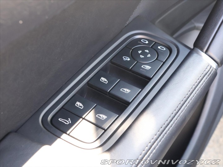 Porsche Cayenne 3,0 EHV 340kW Platinum DP 2022