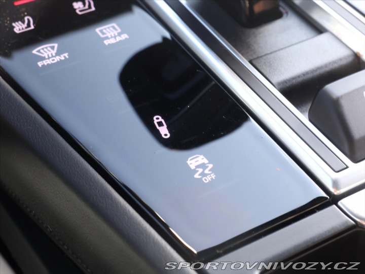 Porsche Cayenne 3,0 EHV 340kW Platinum DP 2022