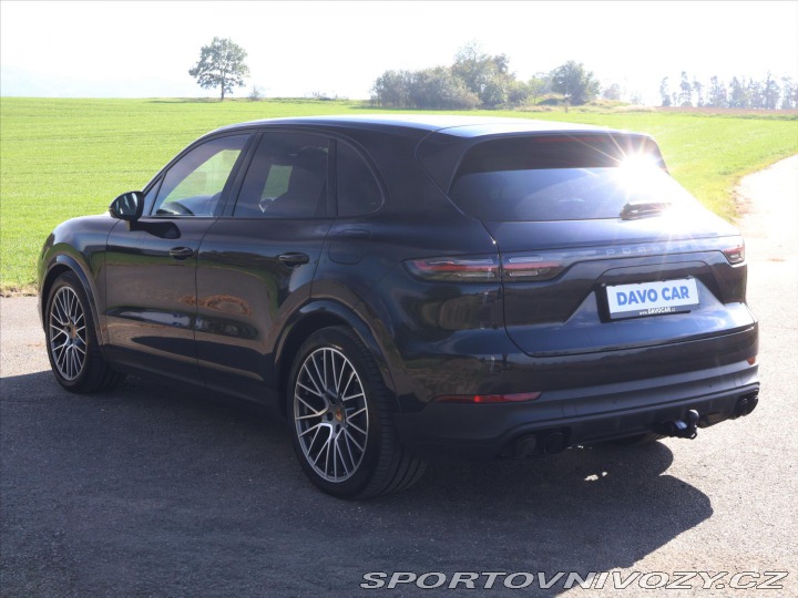 Porsche Cayenne 3,0 EHV 340kW Platinum DP 2022