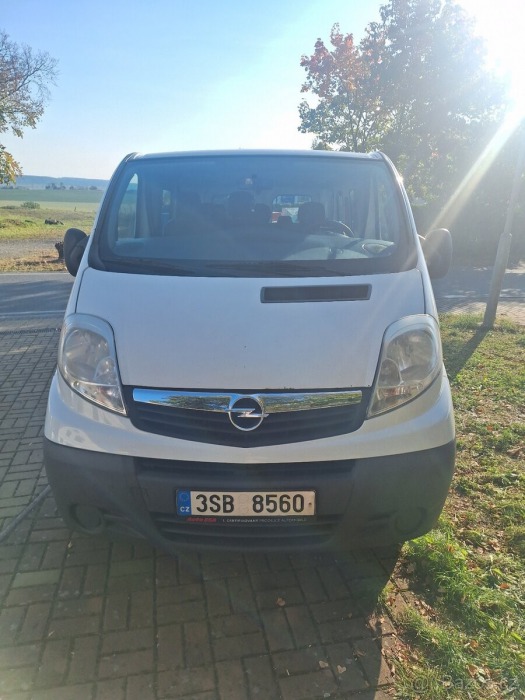 Opel Ostatní modely Vivaro 2,0   CDTI 66 kW - 9 míst