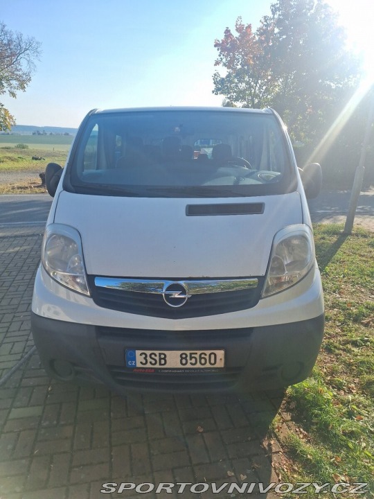 Opel Ostatní modely Vivaro 2,0   CDTI 66 kW - 9 míst 2013