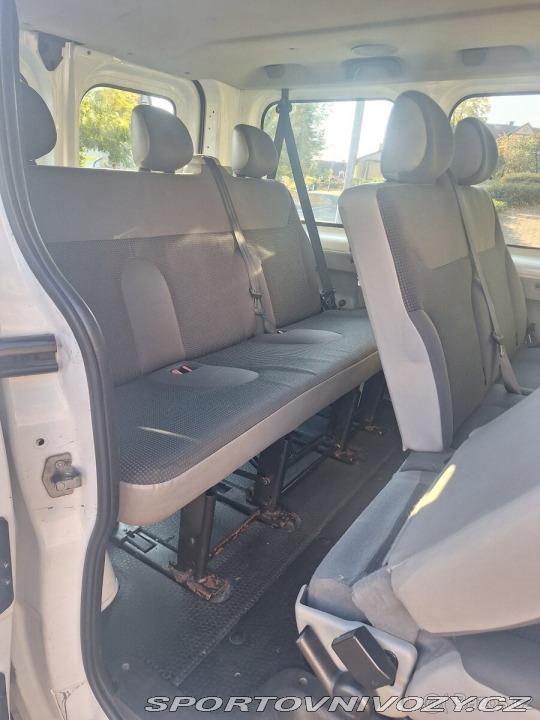 Opel Ostatní modely Vivaro 2,0 CDTI 66 kW - 9 míst 2013
