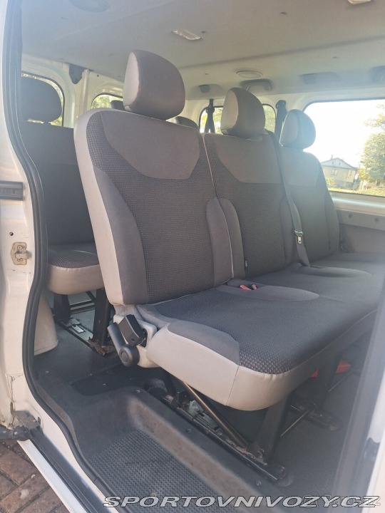 Opel Ostatní modely Vivaro 2,0 CDTI 66 kW - 9 míst 2013
