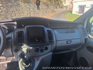 Opel Ostatní modely Vivaro 2,0   CDTI 66 kW - 9 míst 2013