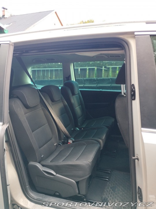 Seat Ostatní modely Alhambra 2,0 NM 125/kw Panorama 2011