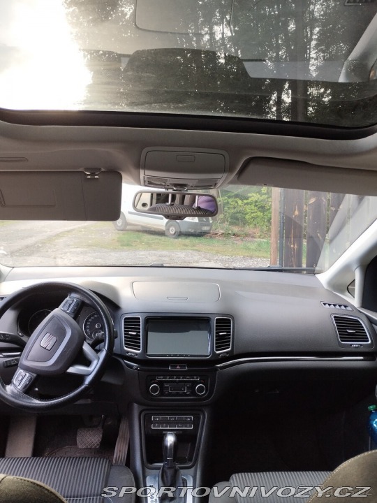 Seat Ostatní modely Alhambra 2,0 NM 125/kw Panorama 2011