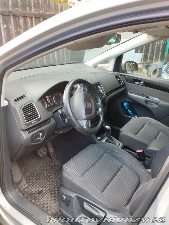 Seat Ostatní modely Alhambra 2,0 NM 125/kw Panorama 2011