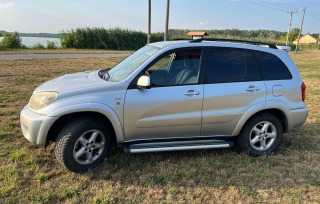 Toyota  RAV4 2,0   D4D (2005) NOVÁ STK