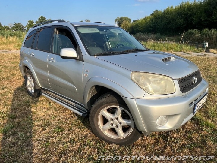 Toyota Ostatní modely RAV4 2,0 D4D (2005) NOVÁ STK 2005