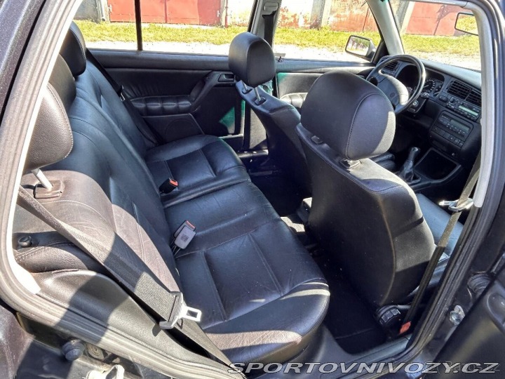 Volkswagen Golf 3,0   VR6 1993