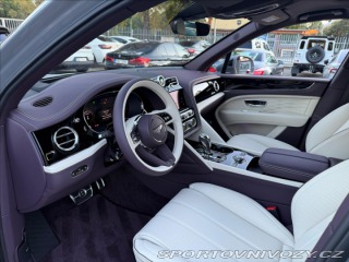 Bentley Bentayga Extended Wheelbase Azure 2024