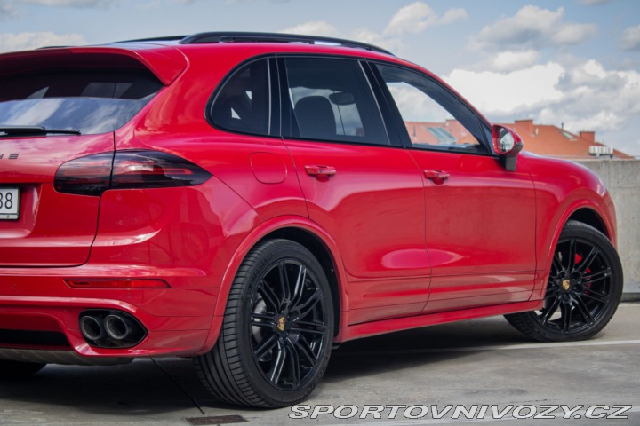 Porsche Cayenne S Diesel 4.2 V8 Bi-Turbo 2015