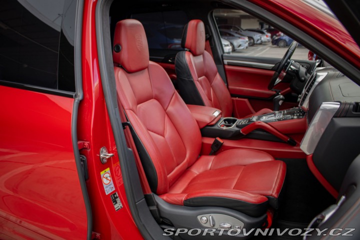 Porsche Cayenne S Diesel 4.2 V8 Bi-Turbo 2015