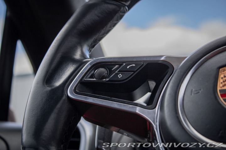 Porsche Cayenne S Diesel 4.2 V8 Bi-Turbo 2015