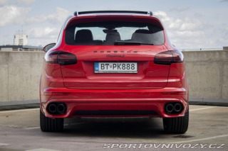 Porsche Cayenne S Diesel 4.2 V8 Bi-Turbo 2015