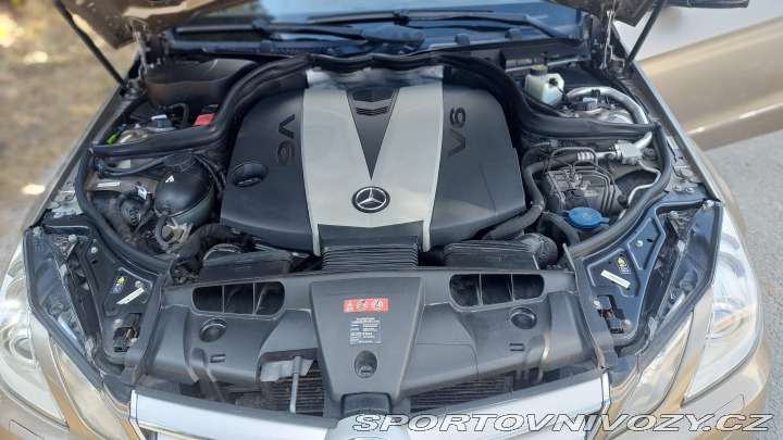 Mercedes-Benz E Coupé 2011
