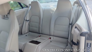Mercedes-Benz E Coupé 2011