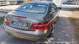 Mercedes-Benz E Coupé 2011