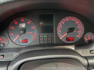 Audi S8 D2 1997