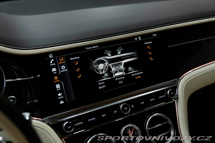 Bentley Continental GT Touring, City, Nočné v 2020