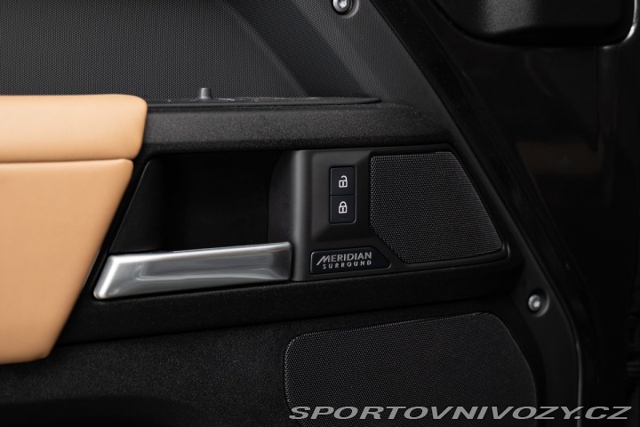 Ostatní značky Ostatní modely Land Rover Defender 110 V8 P425 X Matné PPF/M 2025