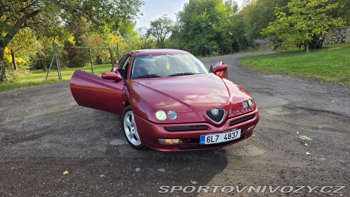 Alfa Romeo GTV 2001