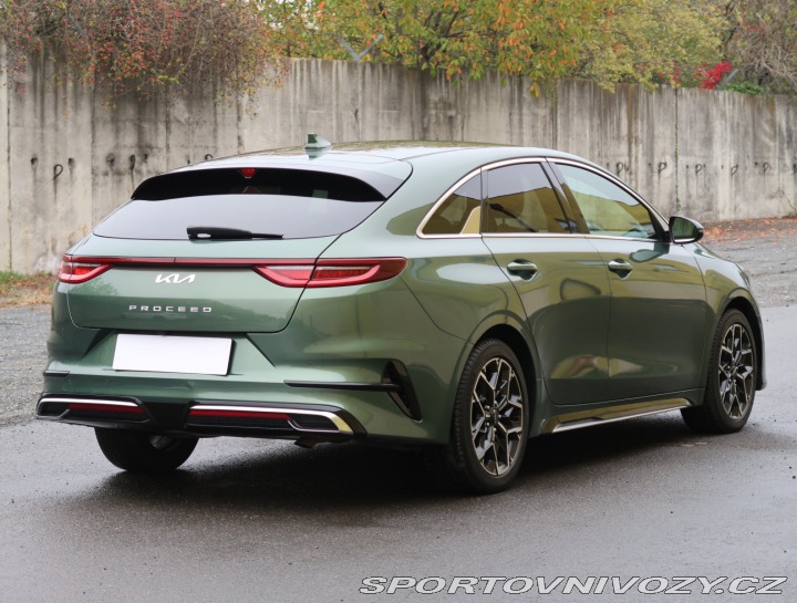 Kia ProCeed GT-Line 1.5 T-GDI 2022