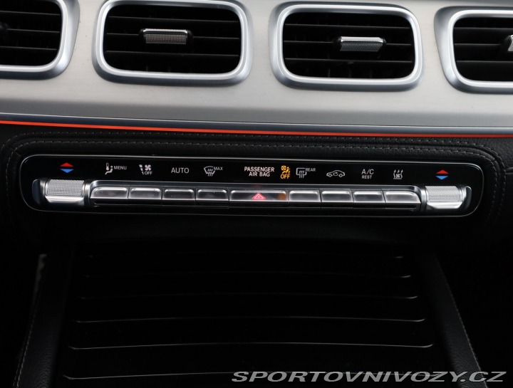 Mercedes-Benz Ostatní modely GLE AMG line GLE 400 d 2021