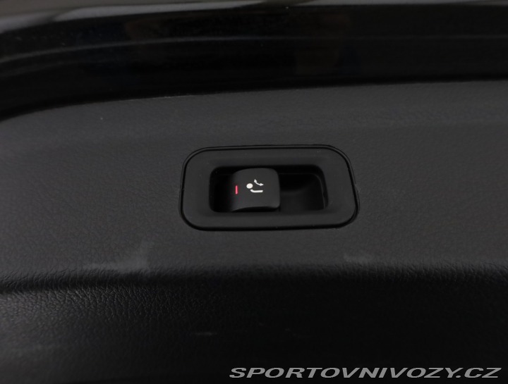 Mercedes-Benz Ostatní modely GLE AMG line GLE 400 d 2021