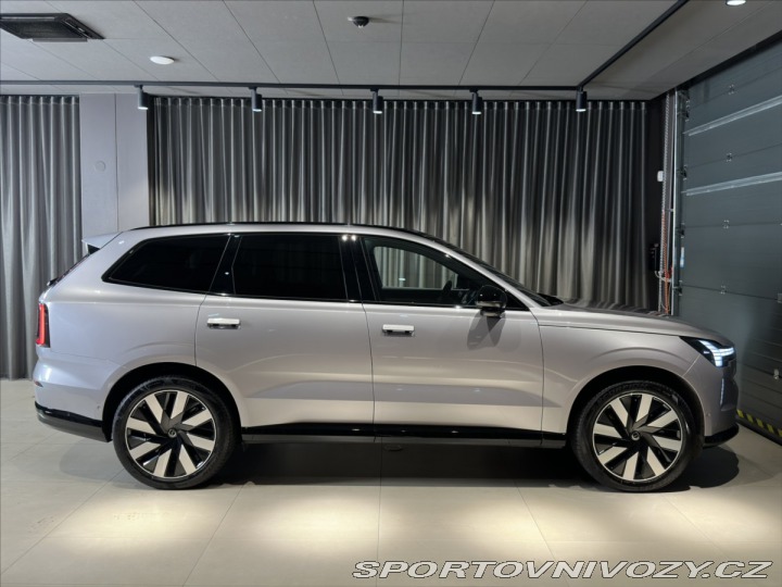Volvo Ostatní modely EX90 0,0 Twin Motor Eletric P 2026