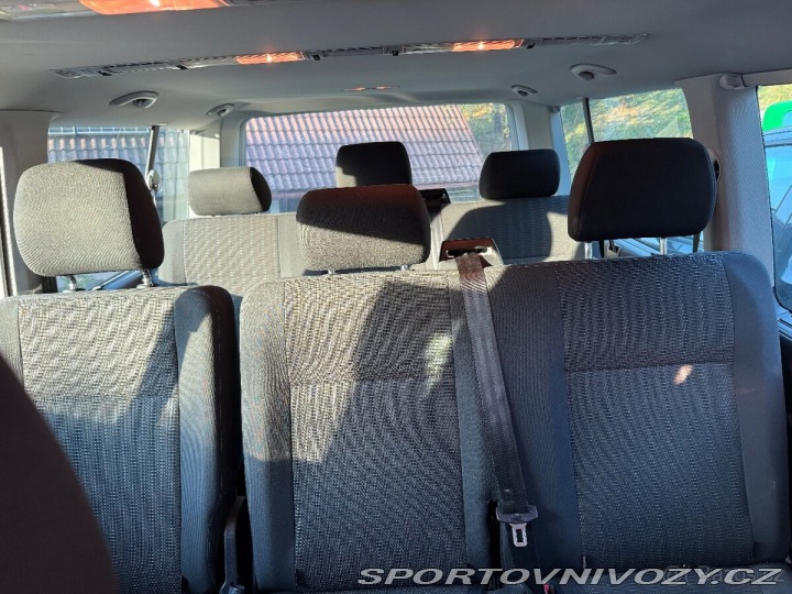 Volkswagen Ostatní modely Caravelle 2,0 T6 4motion Long 2017